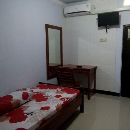 Rembulan Guest House Jombang Zewnętrze zdjęcie