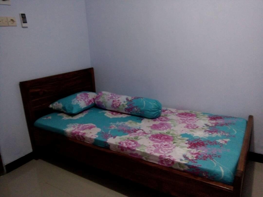 Rembulan Guest House Jombang Zewnętrze zdjęcie