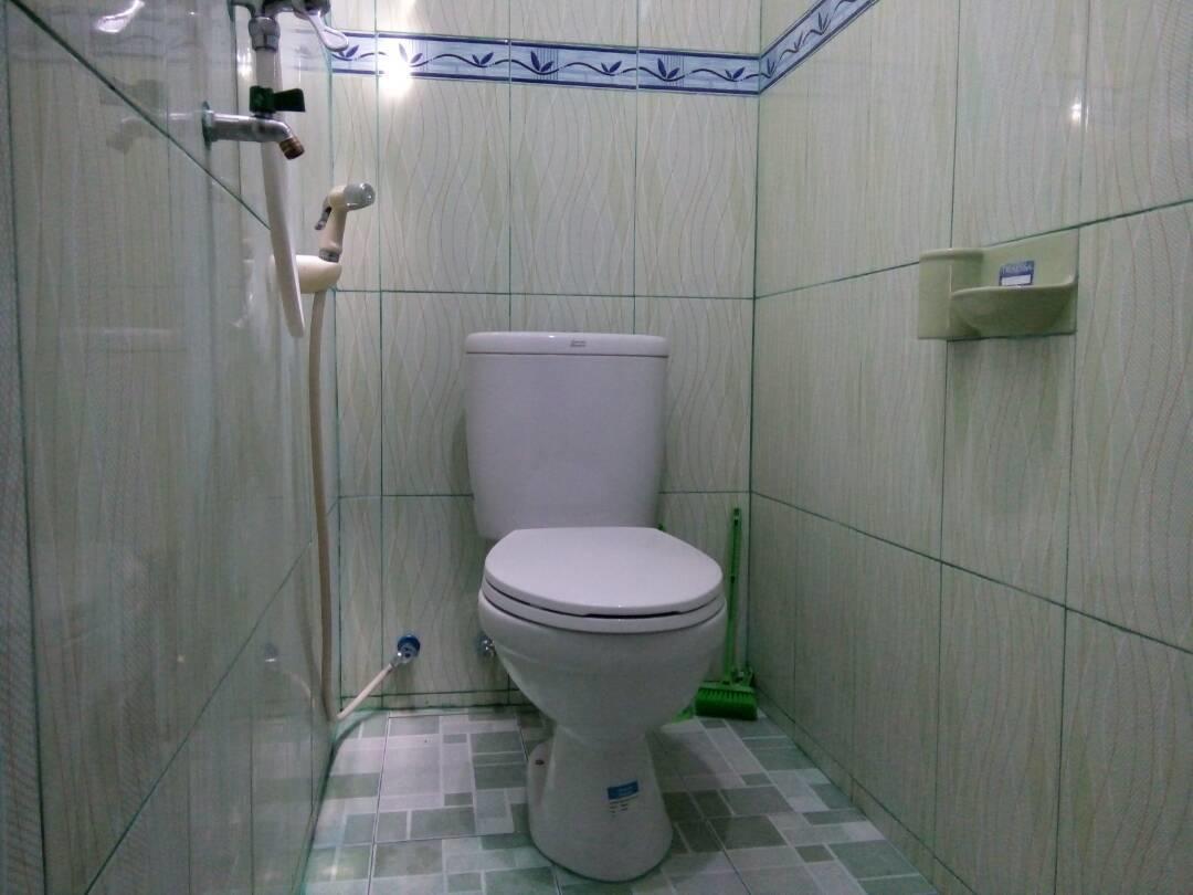 Rembulan Guest House Jombang Zewnętrze zdjęcie